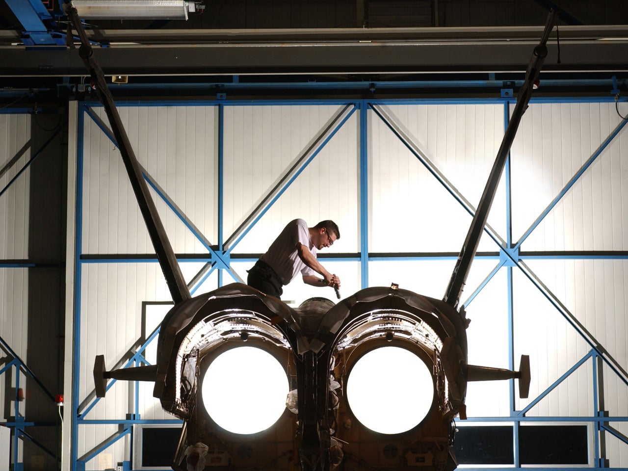 Aircraft repair facility