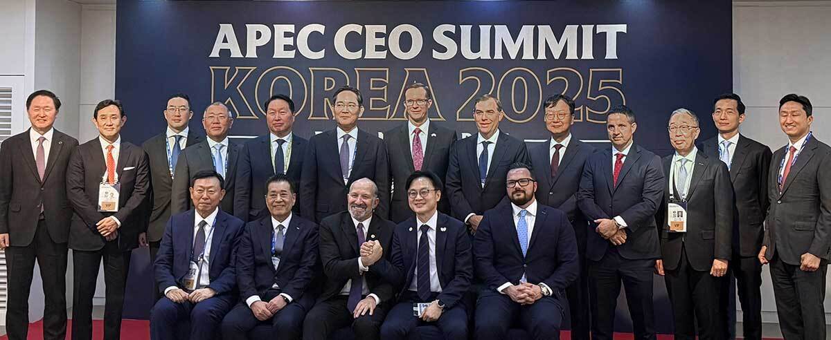 APEC Summit group photo