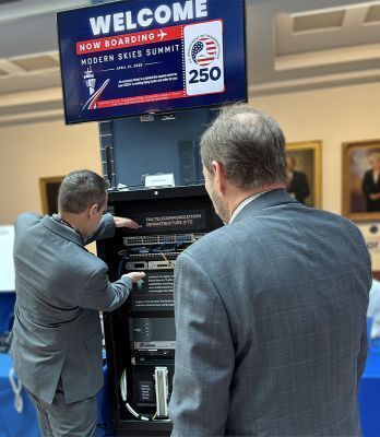 Mark Chamberlain of L3Harris demonstrates modern fiber, wireless and satellite infrastructure solutions at the Modern Skies Summit