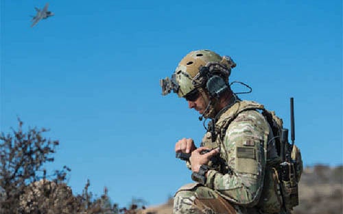 Soldier using Link 16 BATS-D