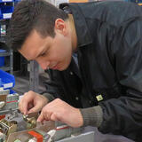 Circuit Breaker Maintenance, Overhaul and Repair