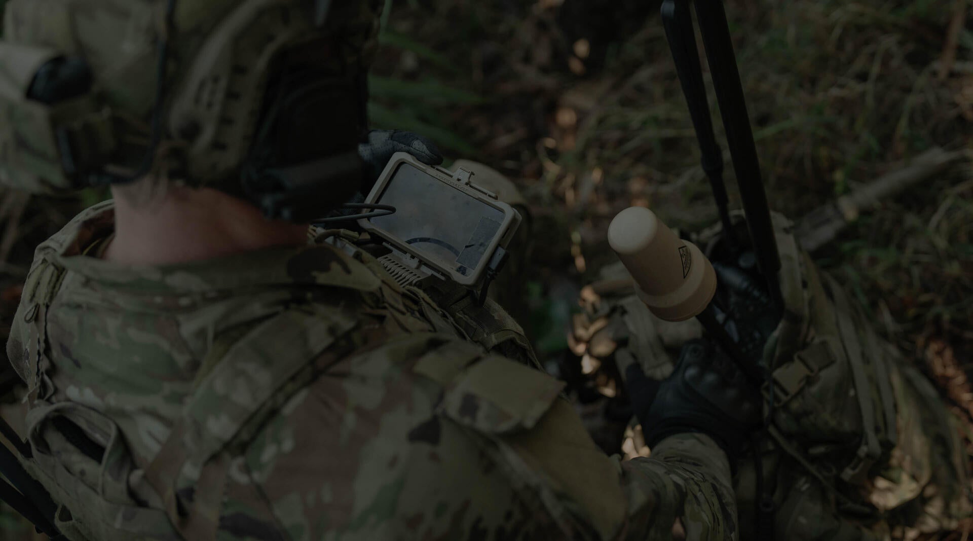 soldier using AN/PRC-160 HF radio