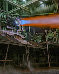 RL10 engine test fires