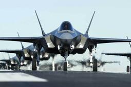 F-35s on tarmac