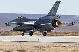 Takeoff of F-16 with Viper Shield hardware