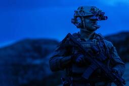 NOVA™ Binocular System