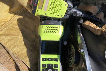 XL Extreme 400P Radio and Speaker Mic