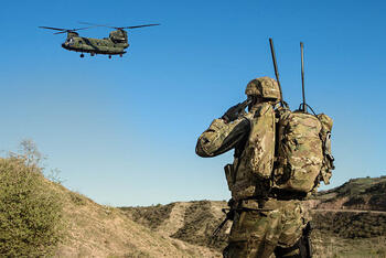 Chinook helicopter air-to-ground communications with prc-158