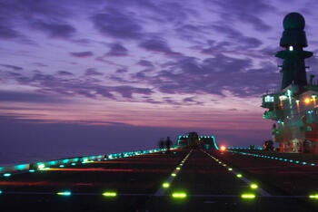 Visual Landing Aids for Helidecks and Helipads