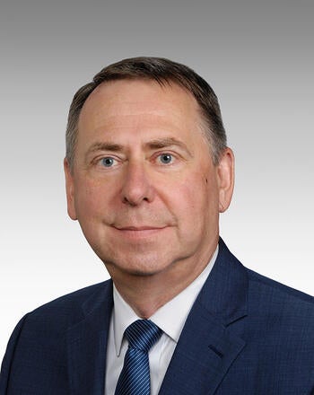 Dr. Ross Niebergall