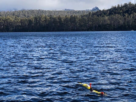 L3Harris Iver3 AUV operating live during the 2021 Winterfest at Lake Saint Clair in Tasmania, Australia.