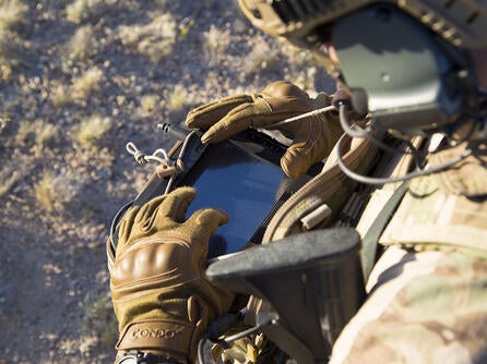 Soldier messaging on tablet using ARGUS HF radio