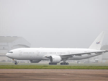 777 Aircraft with NASA logo on tail