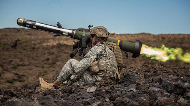 U.S. Army photo of Soldiers shooting the Javelin by Spc. Patrick Kirby, 3rd Brigade Combat Team, 25th Infantry Division