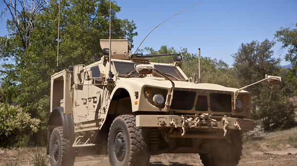 HAR truck with TITAN ISR prototype from Palantir partnership