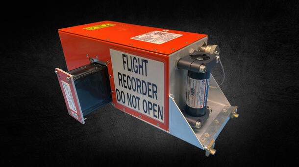 SRVIVR25™ A757 cockpit voice and flight data recorder with an integrated recorder independent power supply