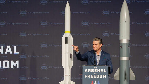 Secretary of War Pete Hegseth addresses a crowd of approximately 1,500 L3Harris employees in Camden, Arkansas, as part of his “Arsenal of Freedom” tour.