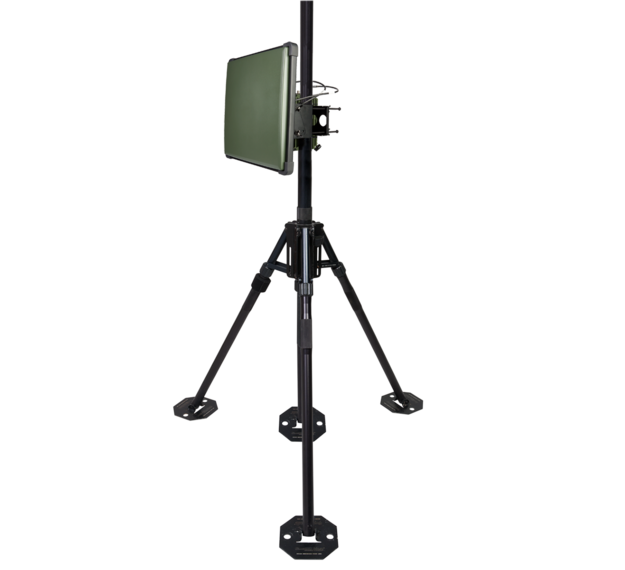 RF-7800W-AT201 Rapidly Deployable One-Foot Panel Antenna