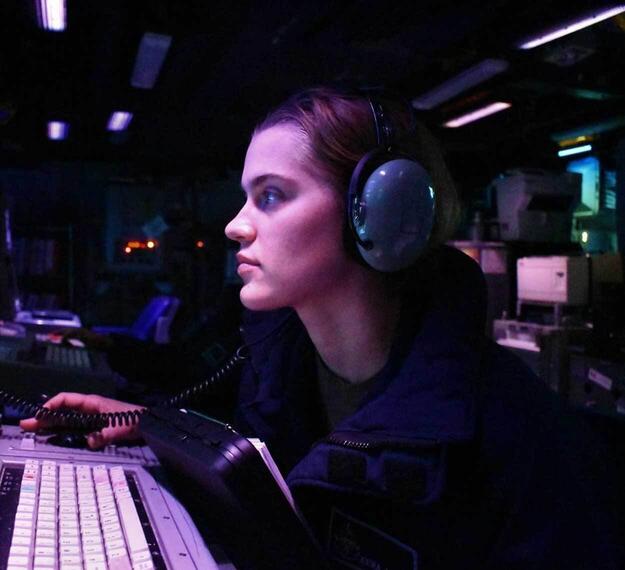 female submarine sonar tech
