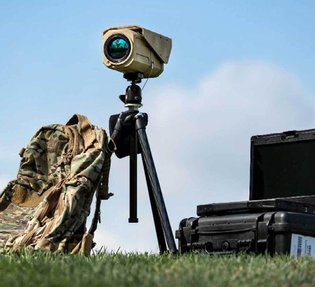  SLS MWIR Camera Core in a field