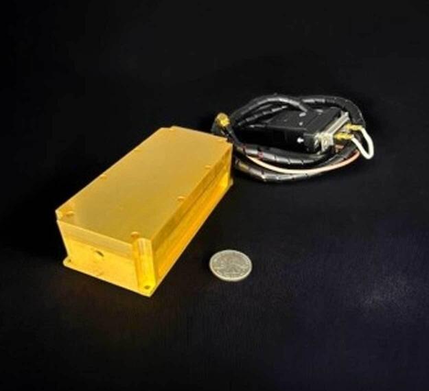 AO-1010 1.54 μm diode-pumped actively q-switched Erbium glass laser transmitter