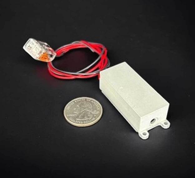 MK-25 diode-pumped, passively q-switched Erbium glass laser transmitter