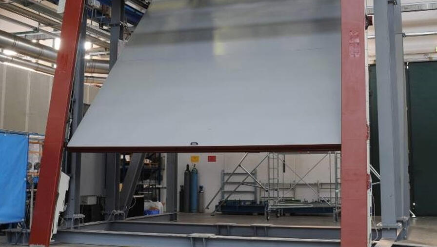 Hangar Doors for Surface Combatants