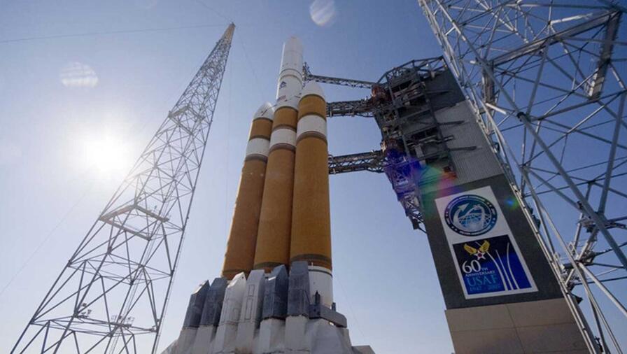 A United Launch Alliance (ULA) Delta II rocket lifts off with the Joint Polar Satellite System -1 (JPSS-1) mission for the National Oceanic and Atmospheric Administration (NOAA) lifts off from Space Launch Complex-2 at Vandenberg Air Force Base, California, on Nov. 18, 2017. Photo credit: United Launch Alliance/Walter Scriptunas II