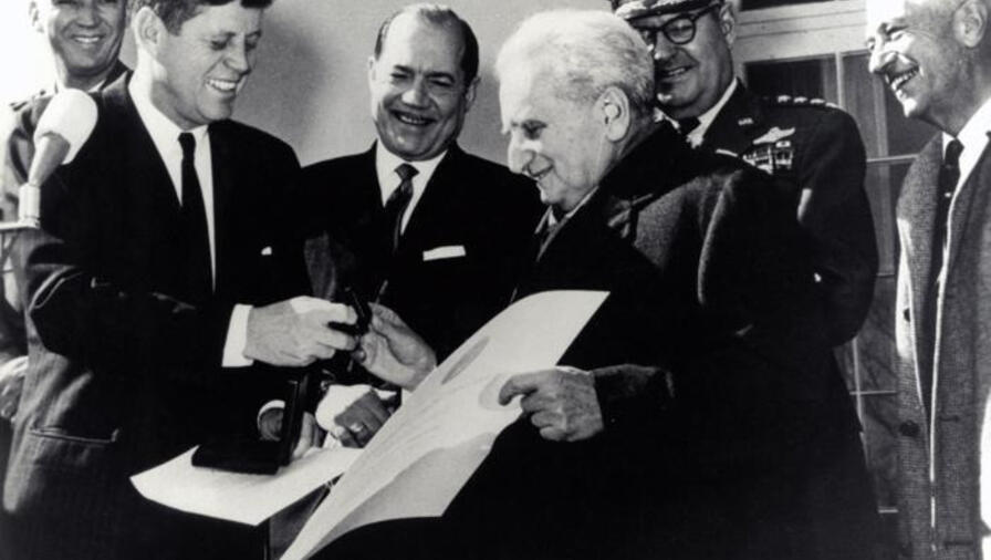 In 1963 US President John F Kennedy presents a medal to Dr Theodore von Kármán