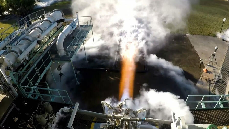 RL10C X Prototype Engine Hot Fire Test