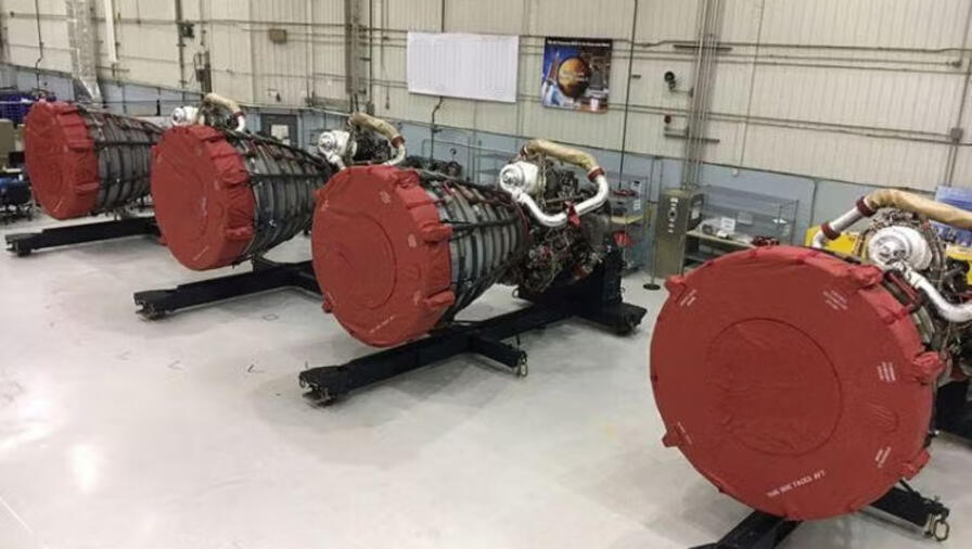 delivered four RS-25 engines